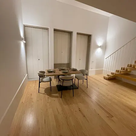 King House Апартаменты