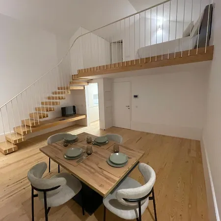King House Апартаменты *